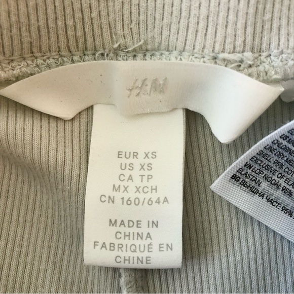 🌵4/$20 Ribbed Shorts - Picture 5 of 6